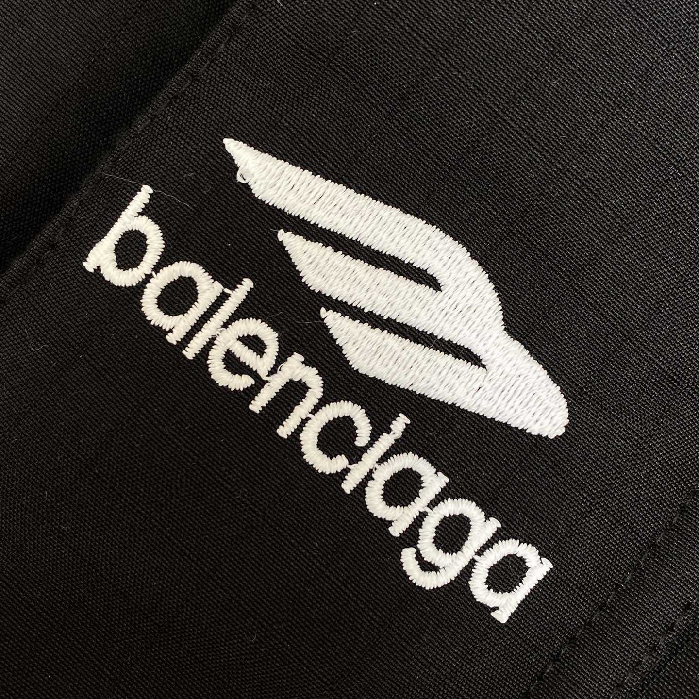 Balenciaga 3B Sports Icon Hooded Ski Parka - DopestKickz