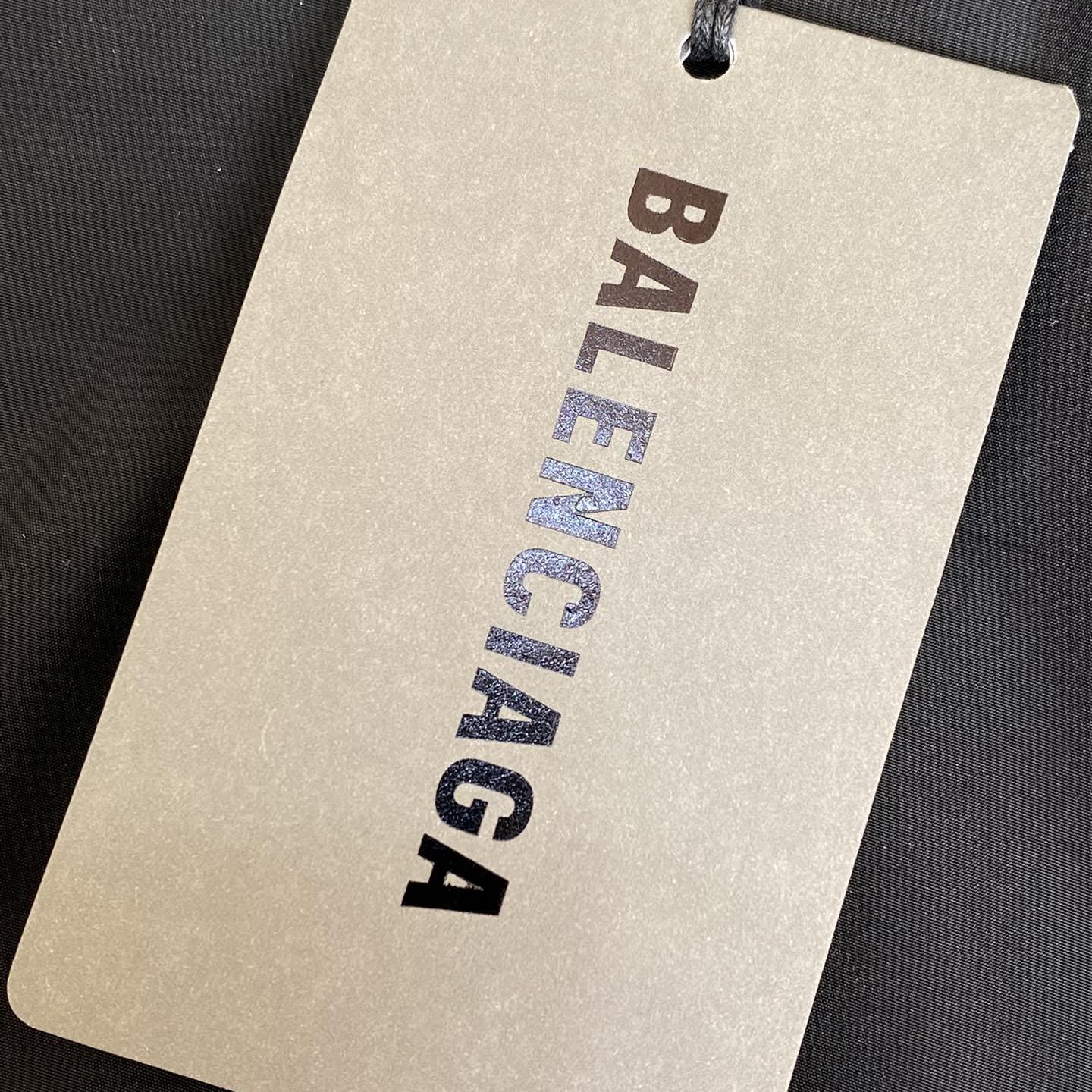 Balenciaga 3B Sports Icon Hooded Ski Parka - DopestKickz