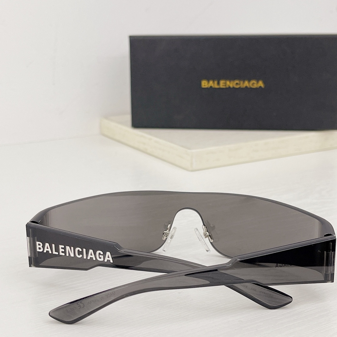 Balenciaga BB0041S Sunglasses - DopestKickz