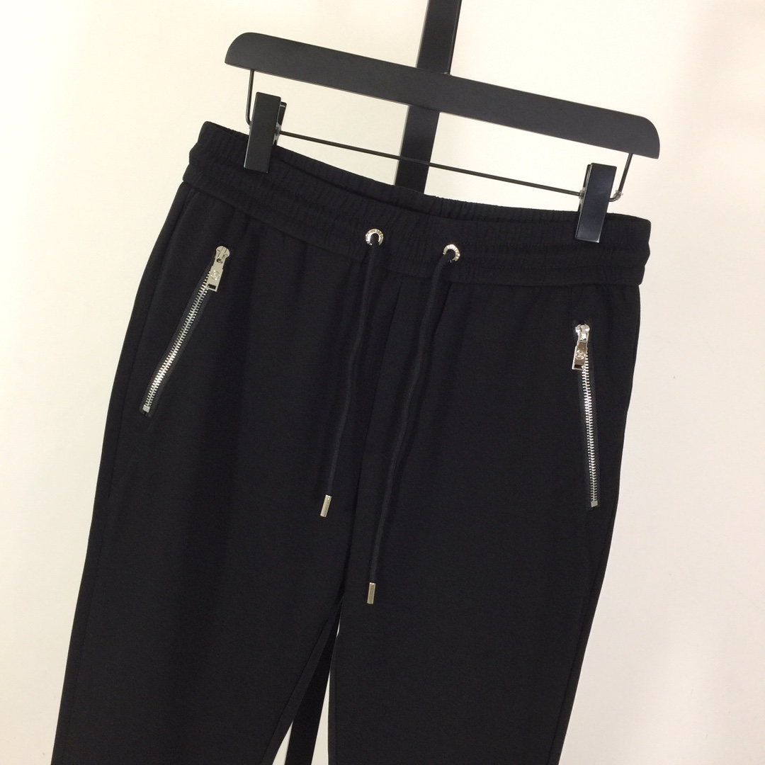 Louis Vuitton Cotton Pants - DopestKickz