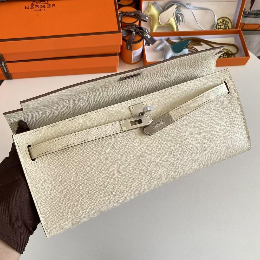 Hermes Women’s Genuine Leather Top Handle Lock Closure Clutch Bag   31cm - DopestKickz
