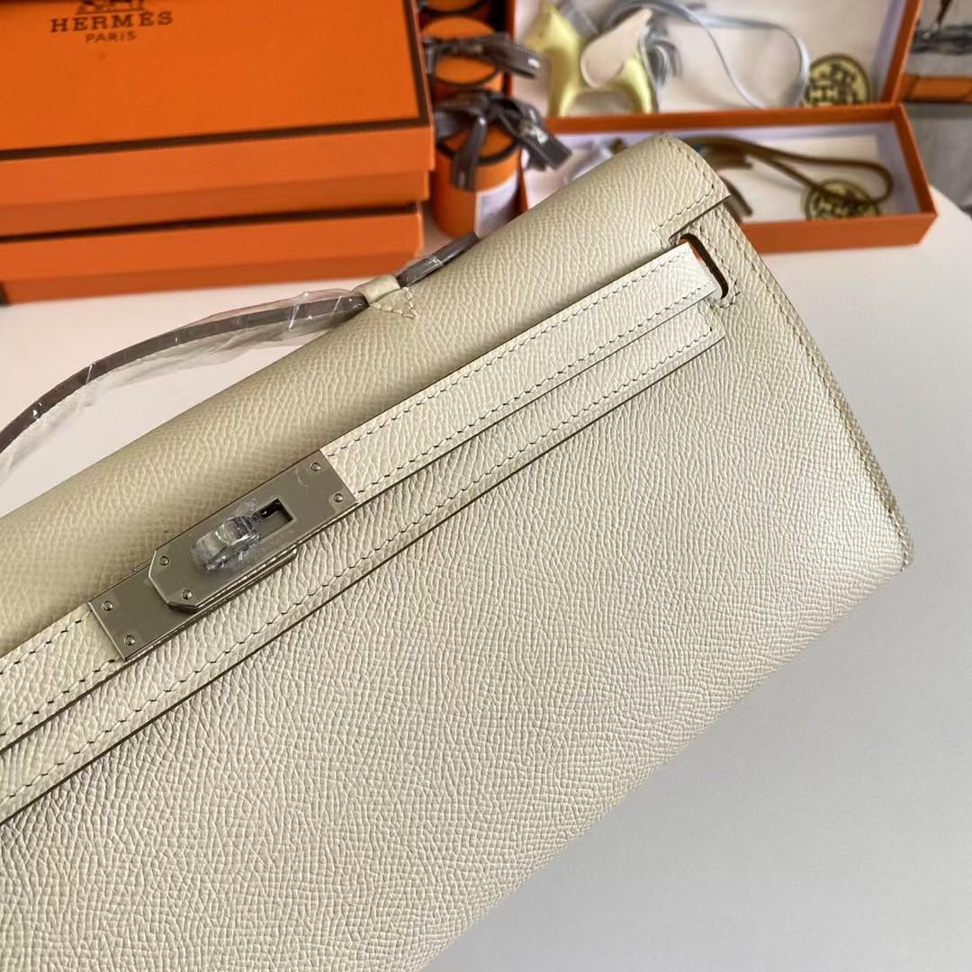 Hermes Women’s Genuine Leather Top Handle Lock Closure Clutch Bag   31cm - DopestKickz