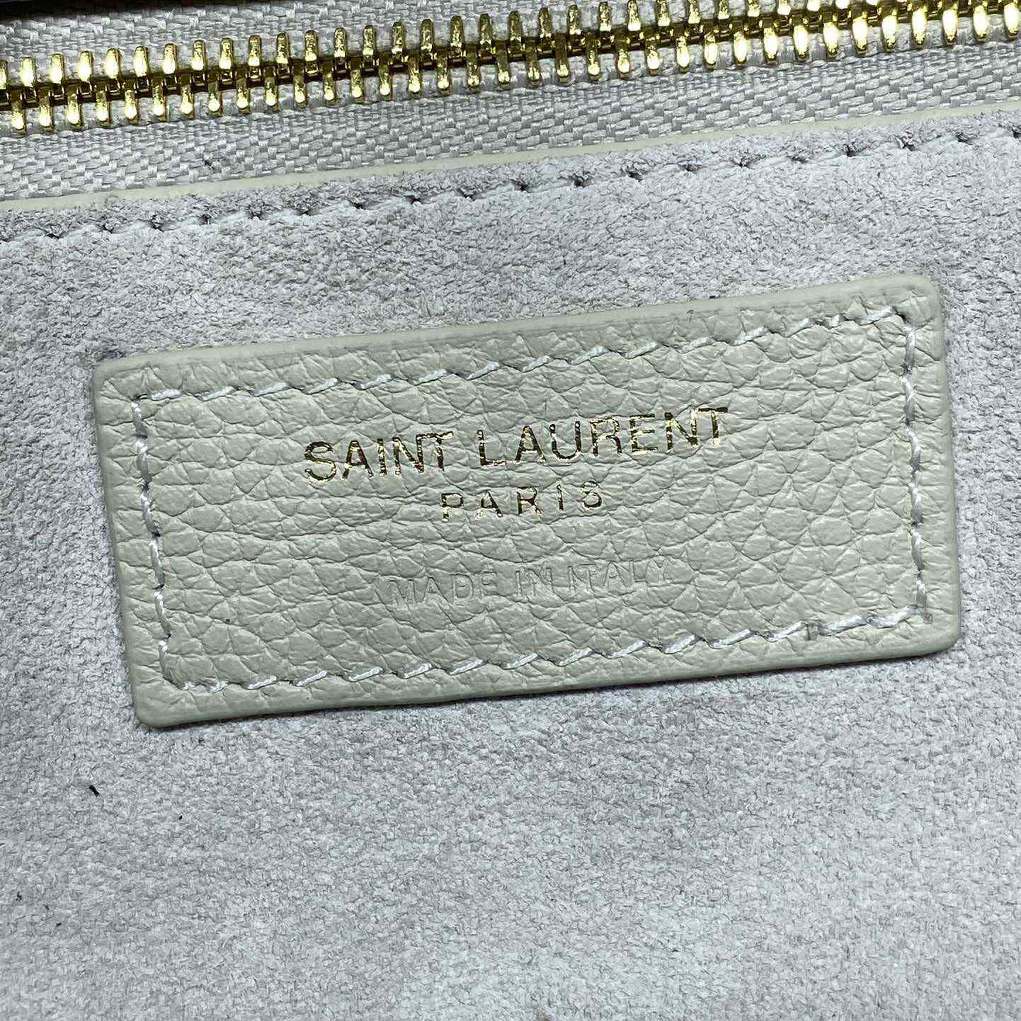 Saint Laurent Le 5 À 7 Bea In Grained Leather - DopestKickz