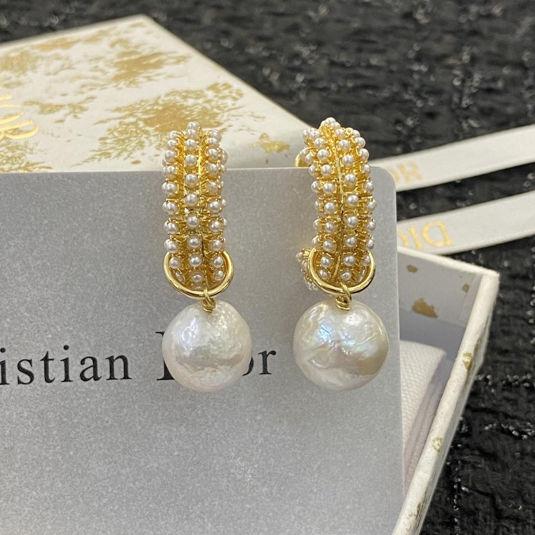 Dior Earrings - DopestKickz