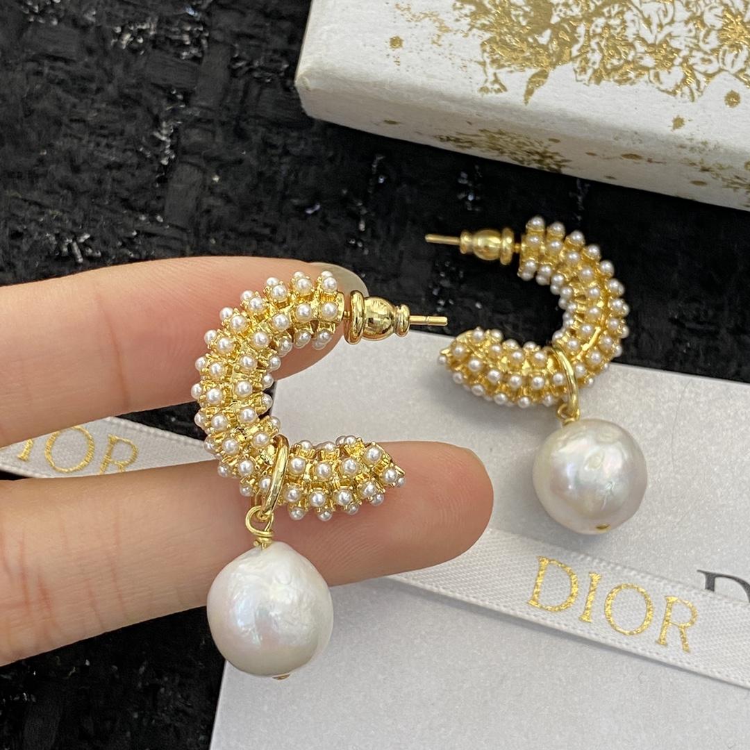 Dior Earrings - DopestKickz