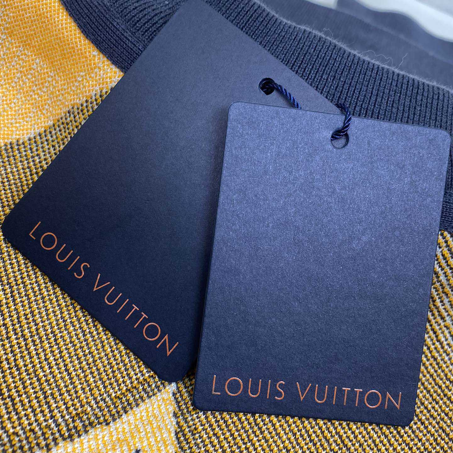 Louis Vuitton Quilted Cotton Blend Crewneck  1AGK22 - DopestKickz