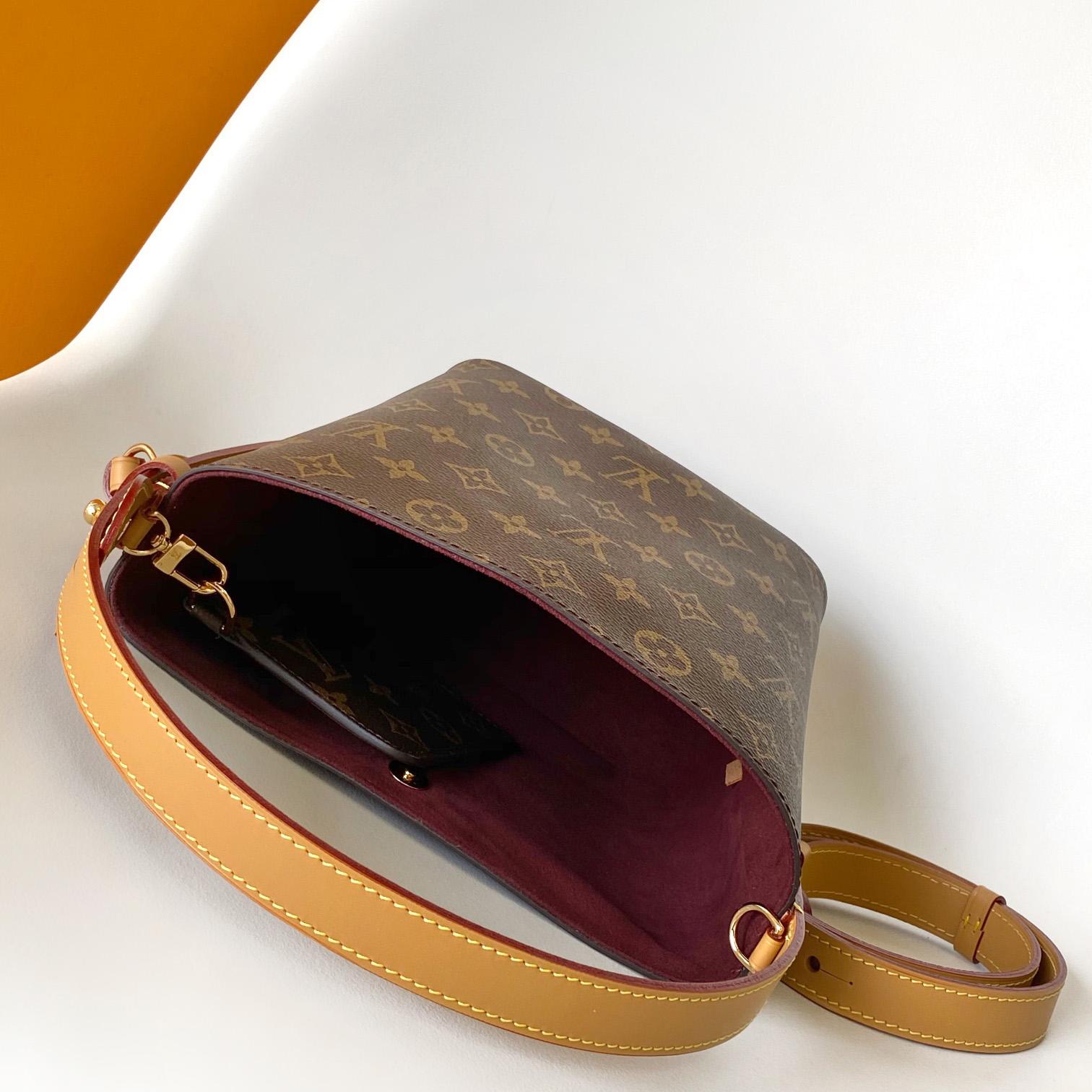 Louis Vuitton All In BB   M12925 - DopestKickz