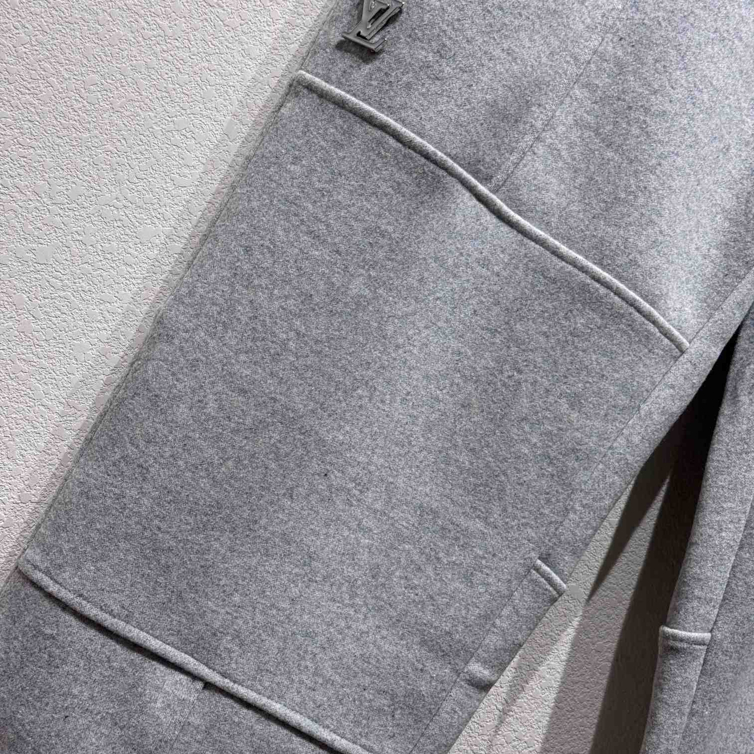 Louis Vuitton Wool Cargo Pants  1AGJLK - DopestKickz