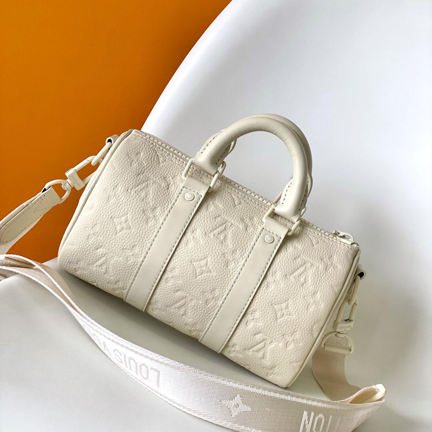 Louis Vuitton Keepall Bandoulière 25  M24434 - DopestKickz