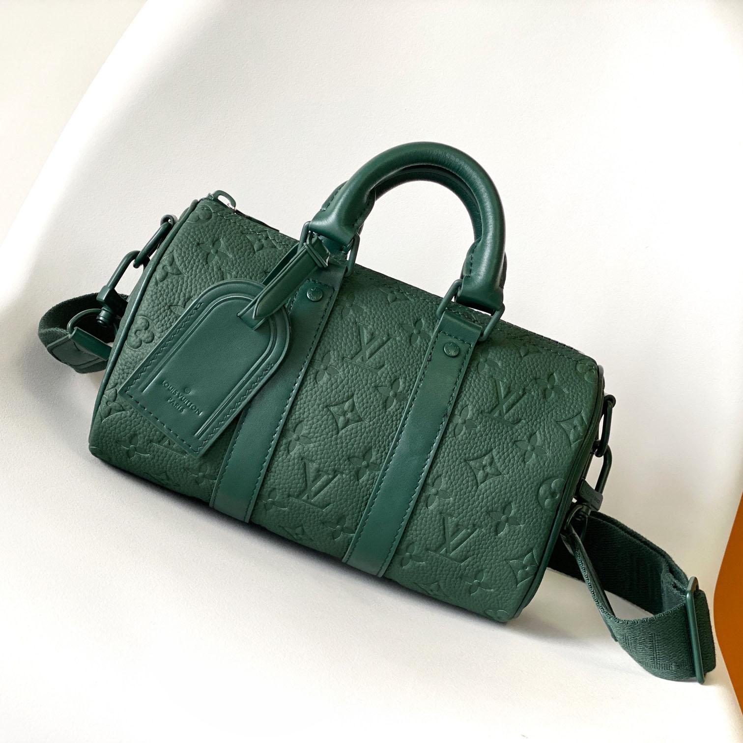 Louis Vuitton Keepall Bandoulière 25  M24432 - DopestKickz