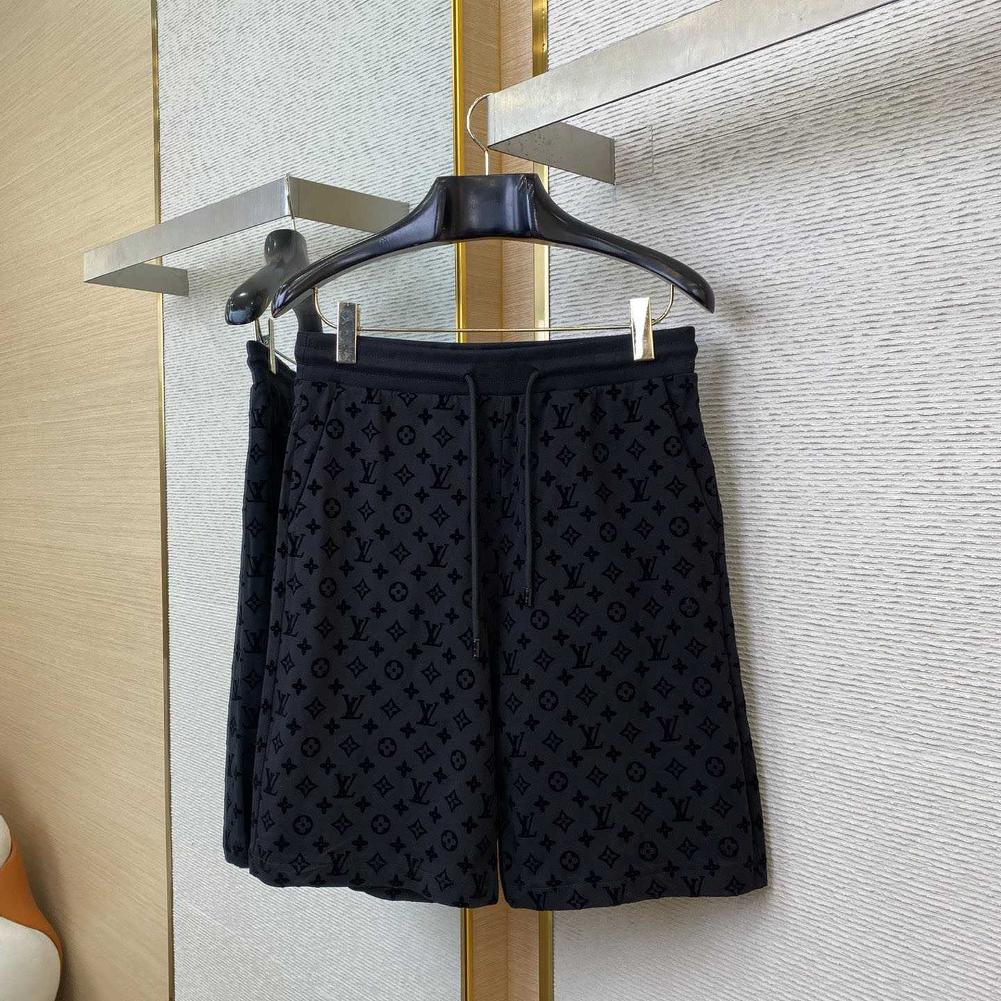 Louis Vuitton Graphic Jacquard Knitted Shorts  1AHC59 - DopestKickz