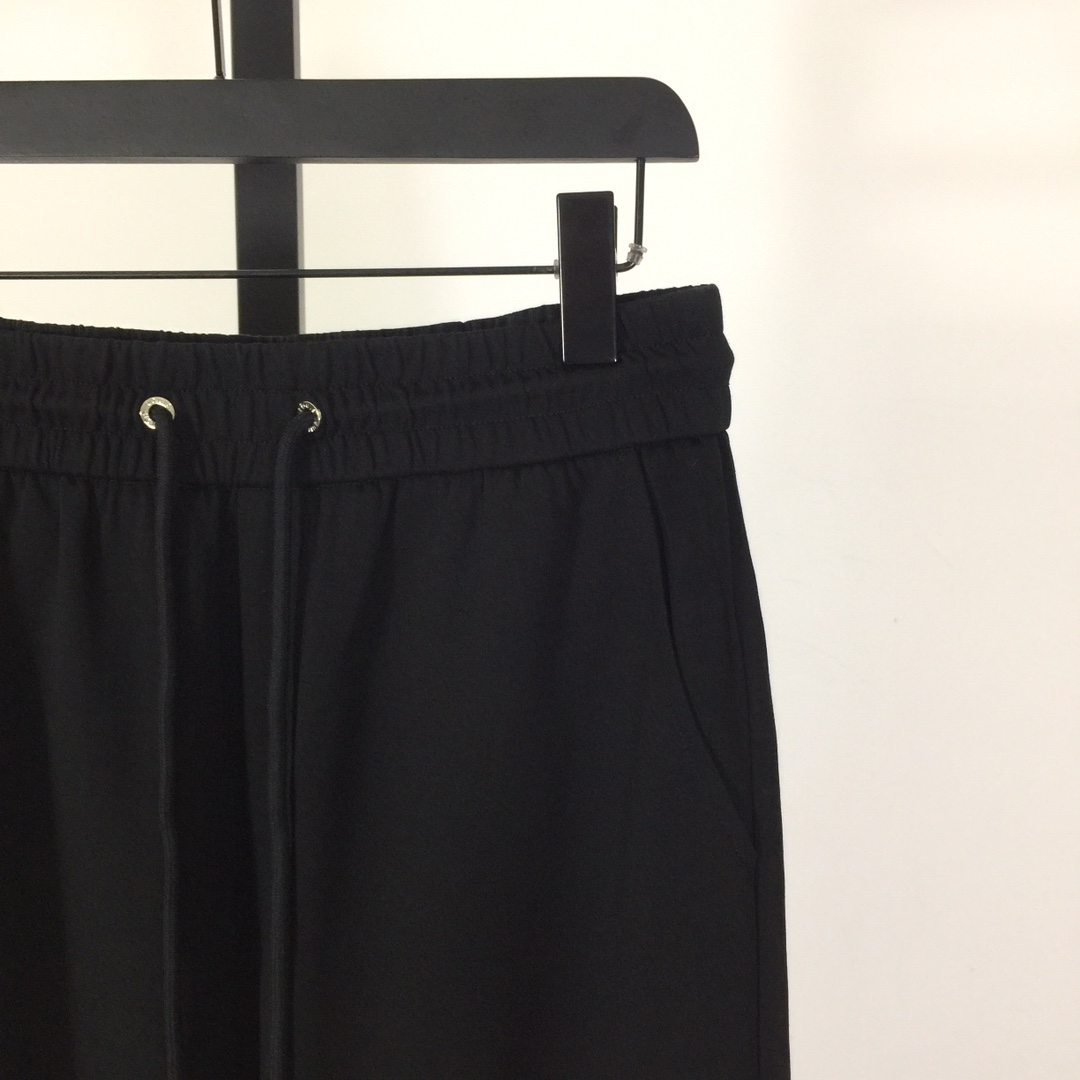 Louis Vuitton Cotton Pants - DopestKickz