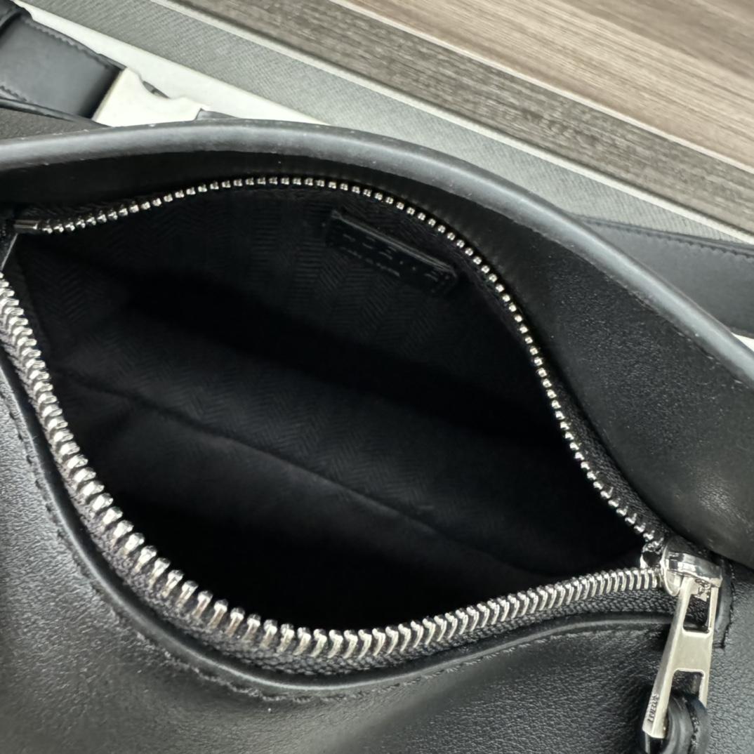 Loewe Small Puzzle Bumbag In Classic Calfskin - DopestKickz
