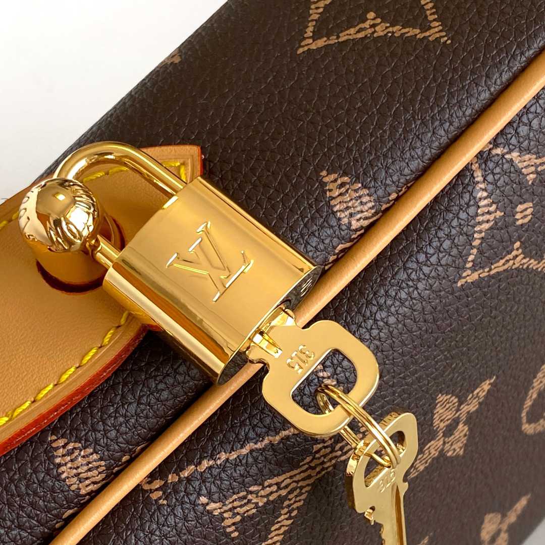 Louis Vuitton Danube   M14106 - DopestKickz