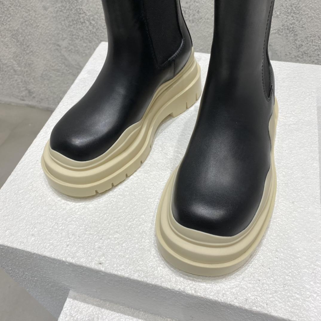Bottega Veneta Tire Chelsea Boot - DopestKickz