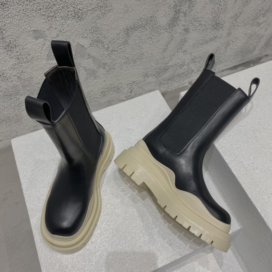 Bottega Veneta Tire Chelsea Boot - DopestKickz