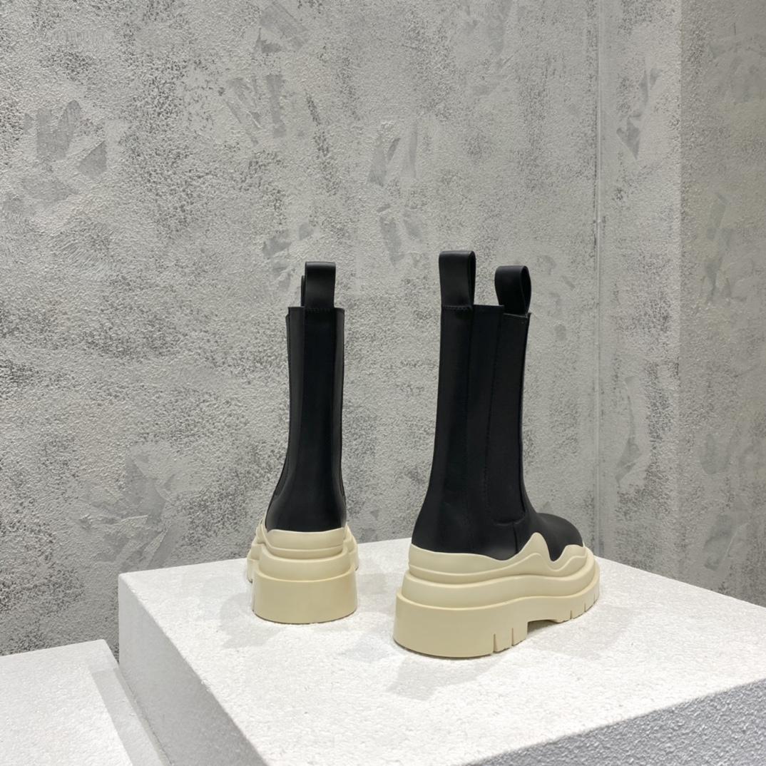 Bottega Veneta Tire Chelsea Boot - DopestKickz
