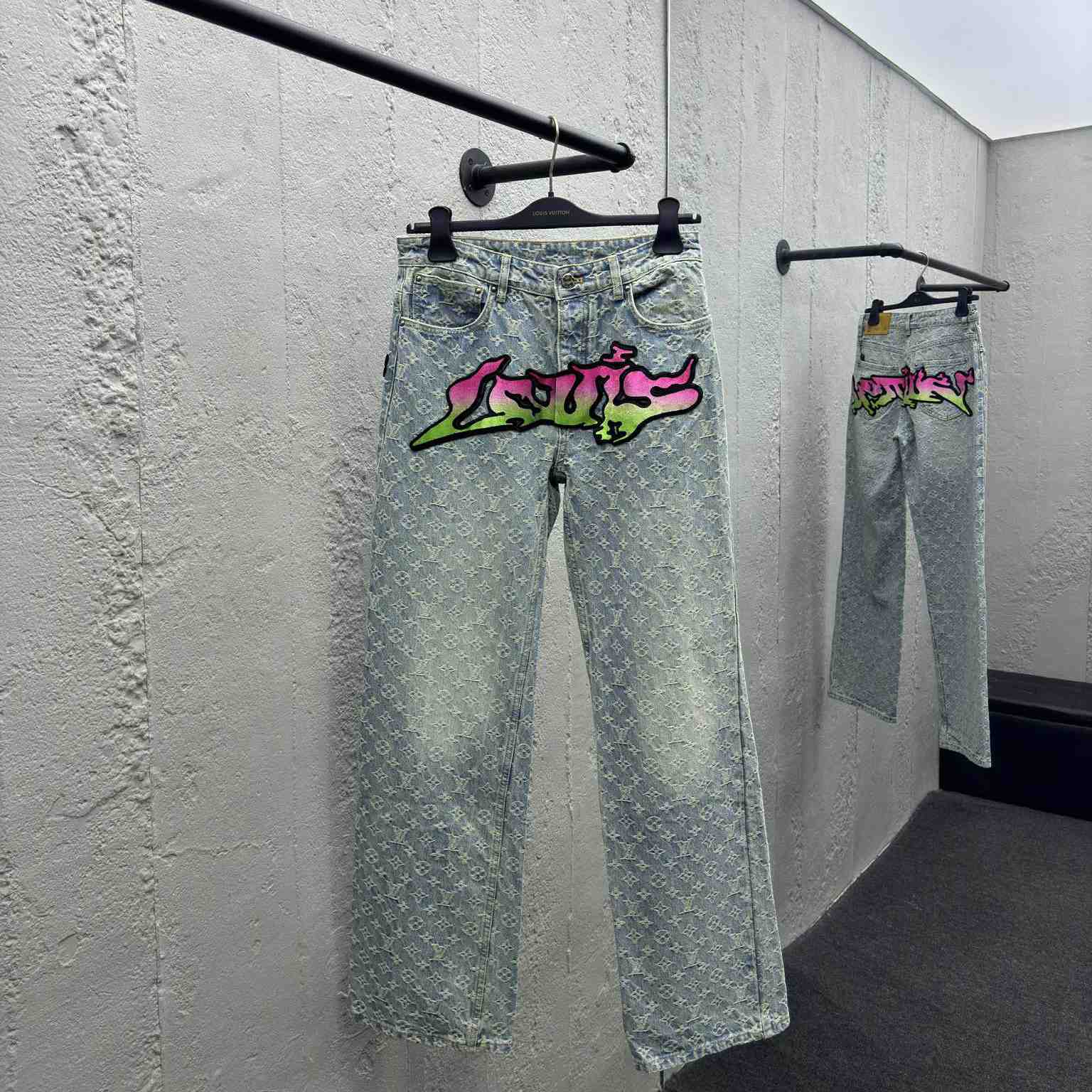 Louis Vuitton Baggy Denim Pants - DopestKickz