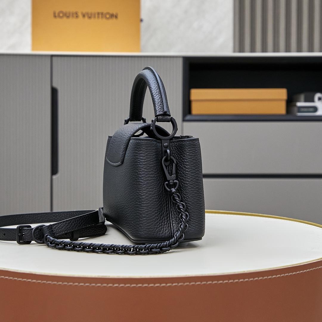 Louis Vuitton Capucines East-West Mini  M23955 - DopestKickz
