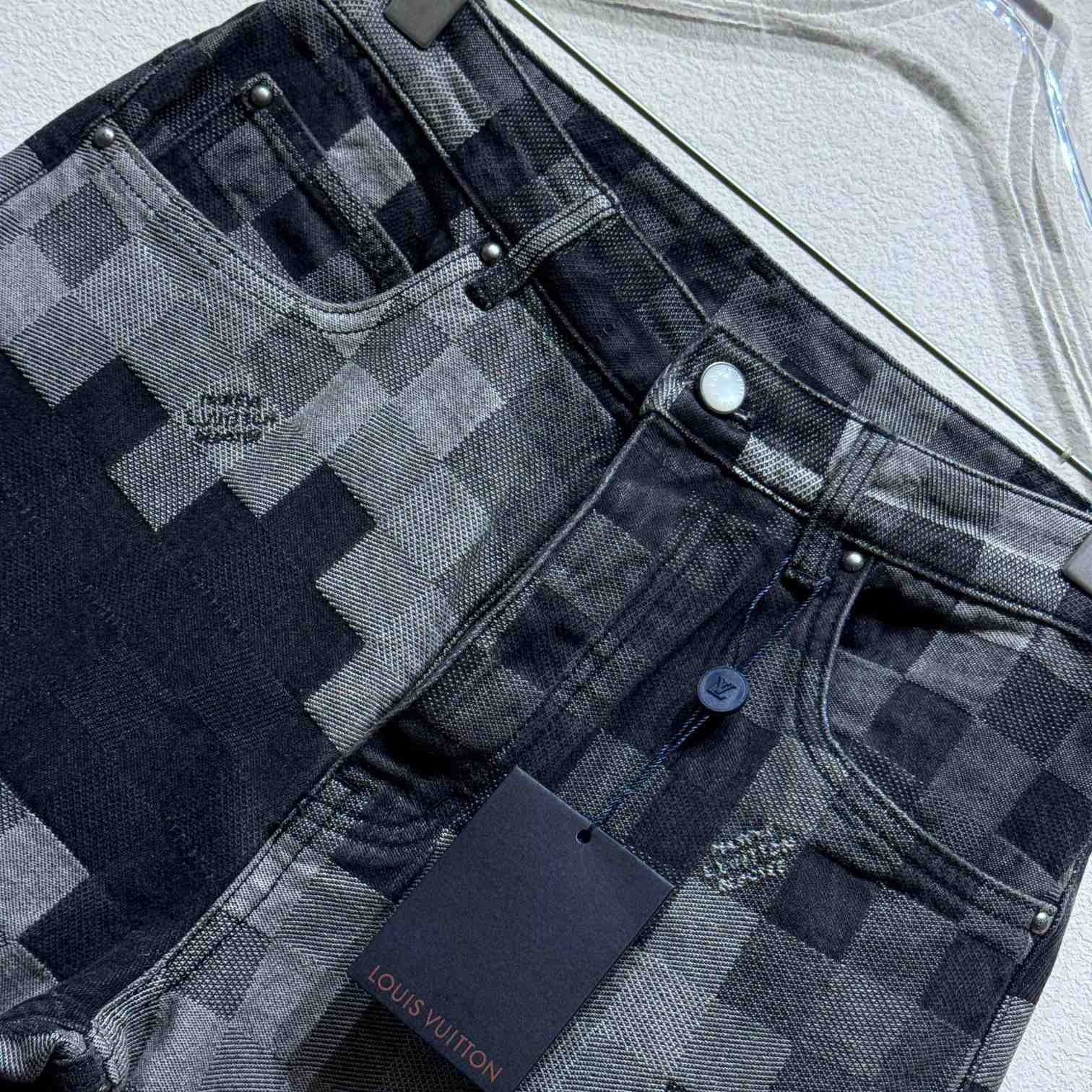 Louis Vuitton Damoflage Skate Denim  1AHEBQ - DopestKickz