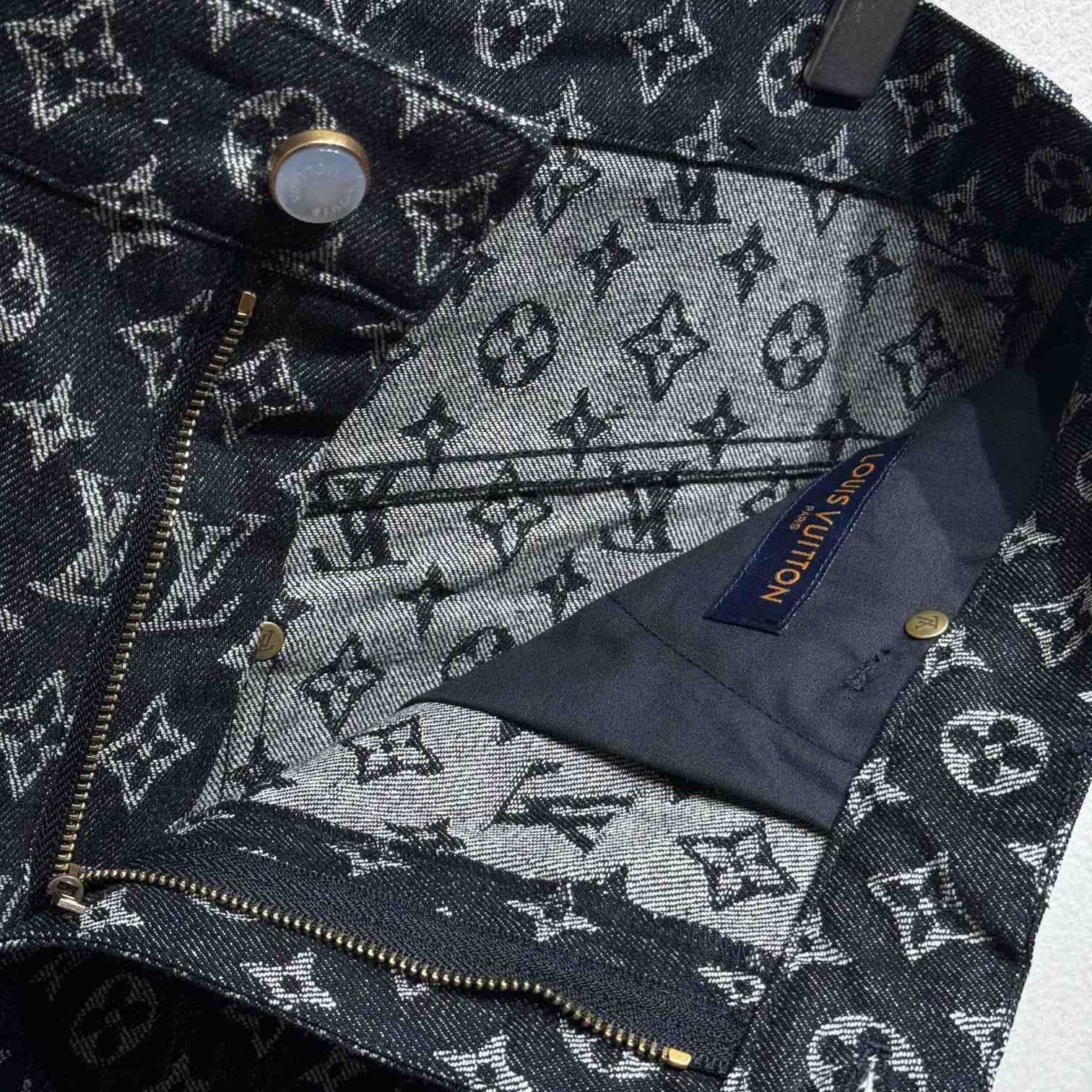 Louis Vuitton Monogram  Shorts - DopestKickz