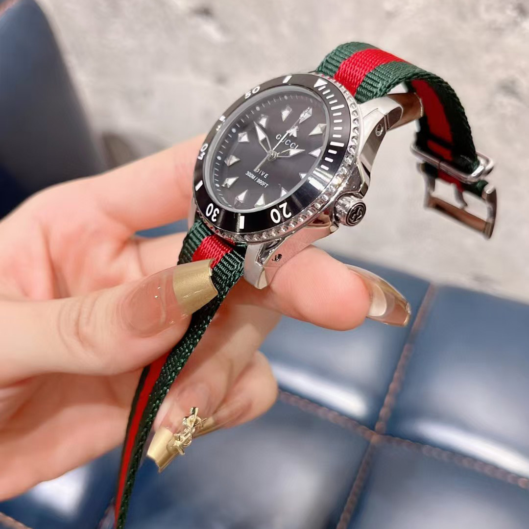 Gucci Watch - DopestKickz