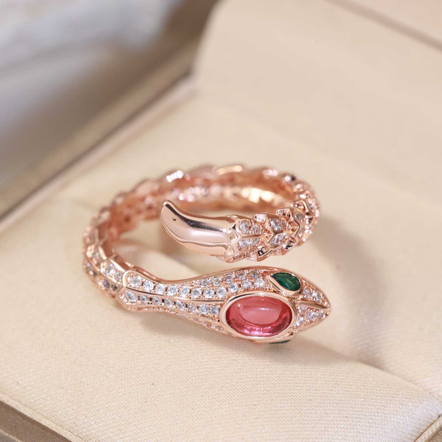 Bvlgari Ring - DopestKickz