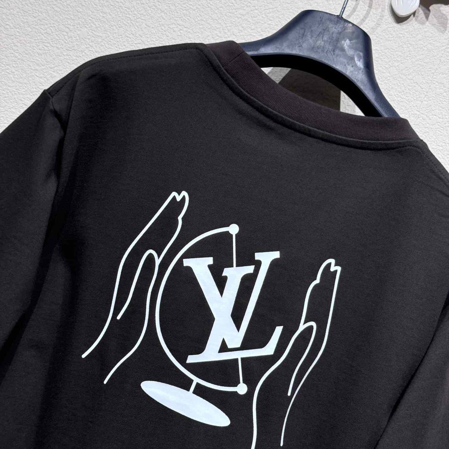Louis Vuitton Washed Printed Cotton T-Shirt   1AHCLD - DopestKickz