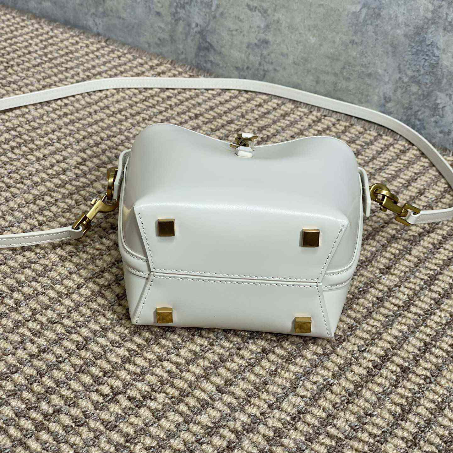 Saint Laurent Le 37 Mini In Shiny Leather - DopestKickz