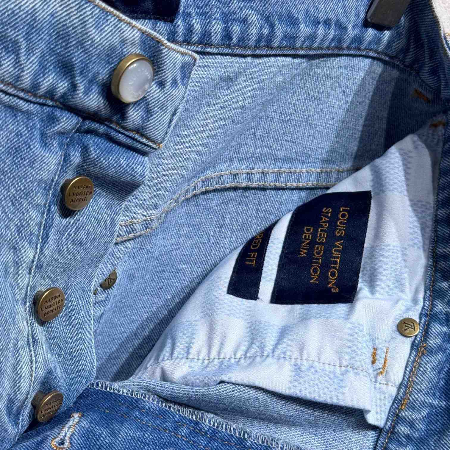 Louis Vuitton LV Denim Shorts    1AGTHT - DopestKickz