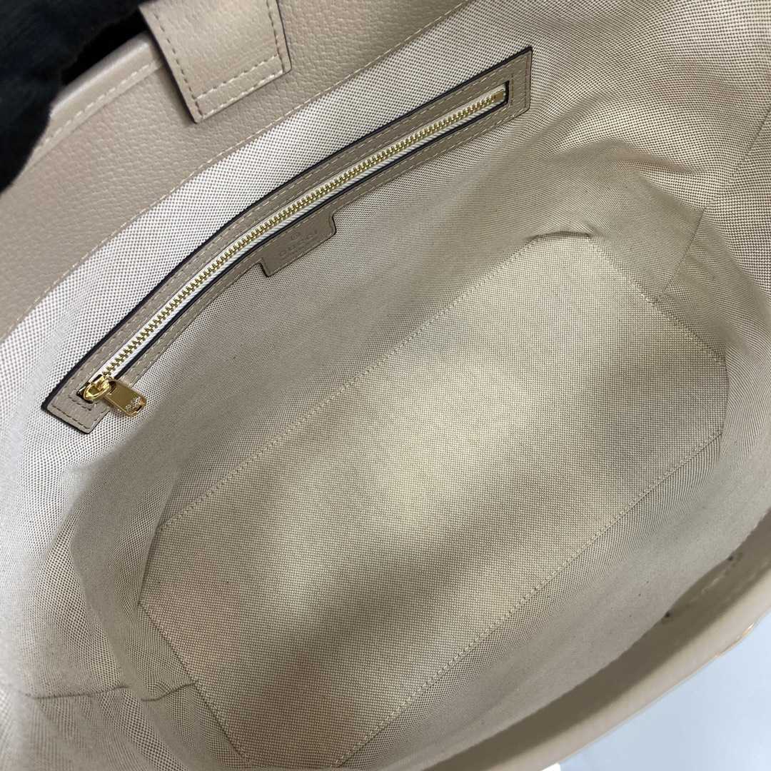 Gucci Ophidia Medium Shoulder Bag - DopestKickz