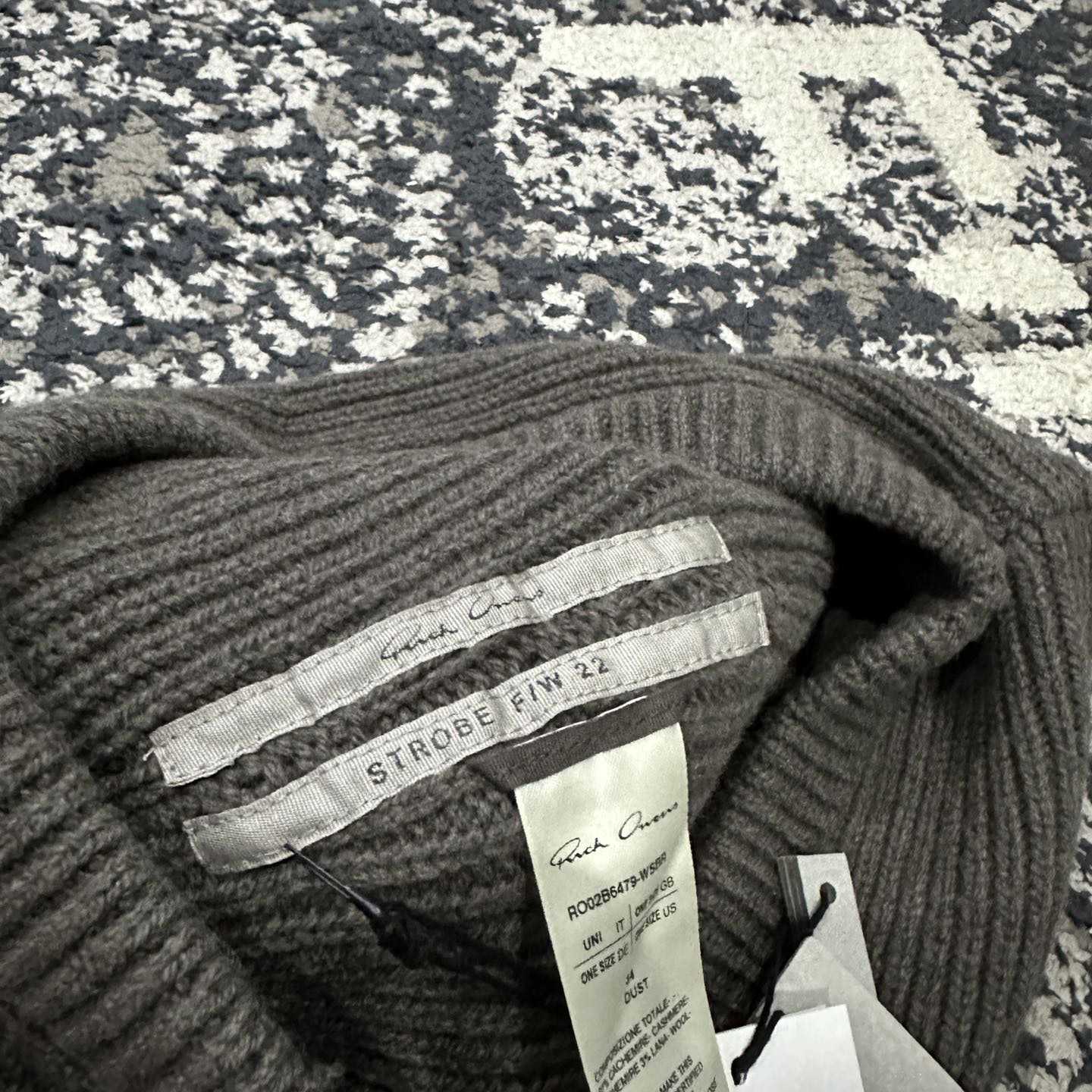 Rick Owens Balaclava Cashmere Knit Hood Hat - DopestKickz