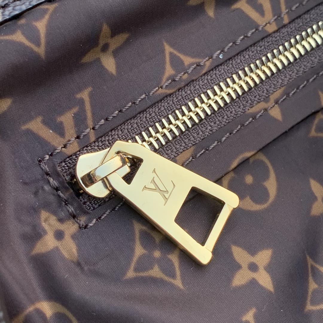Louis Vuitton Monogram Giant Pillow OnTheGo MM   M59007 （41 x 34 x 19cm） - DopestKickz
