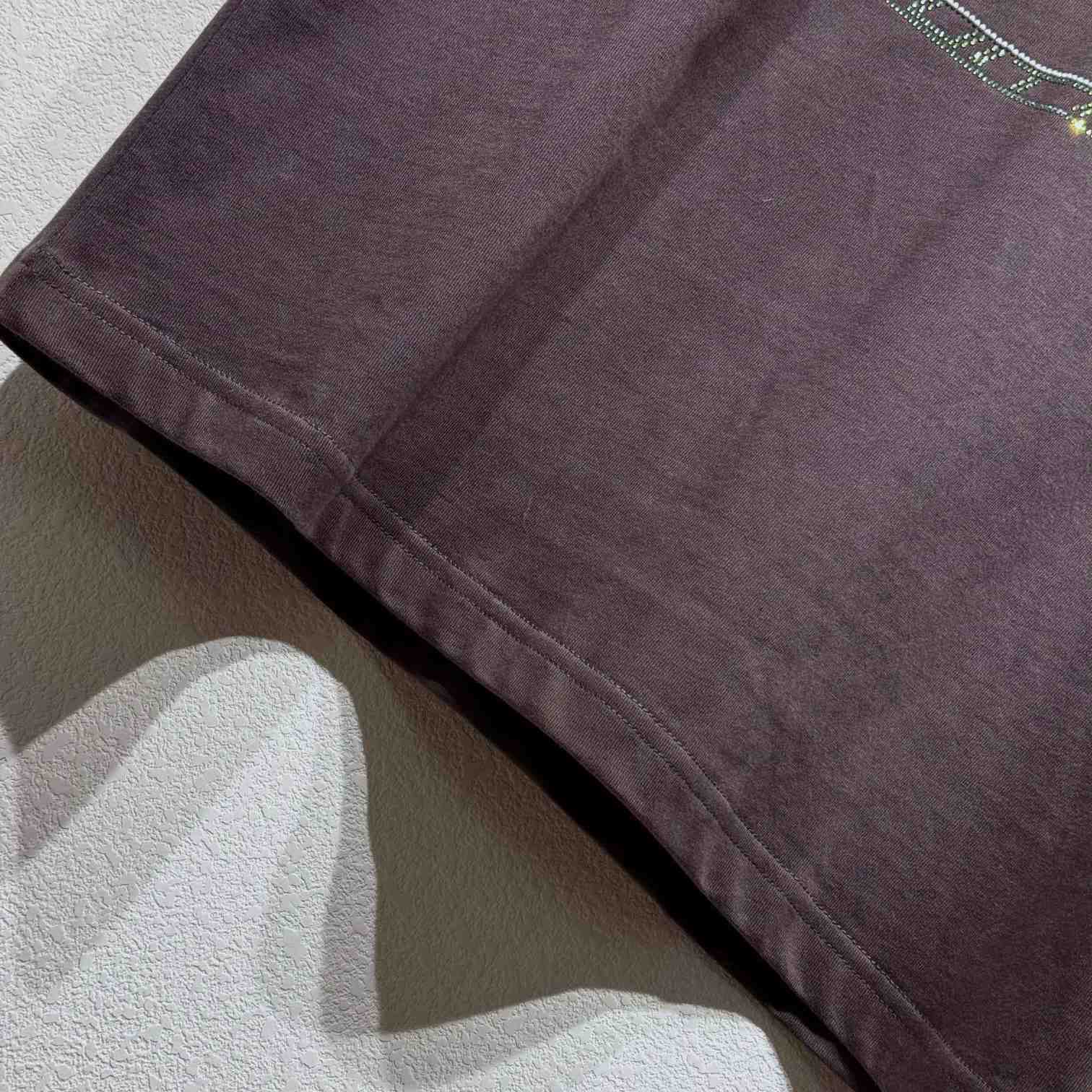 Louis Vuitton Washed Embellished Cotton T-Shirt   1AHCL3 - DopestKickz