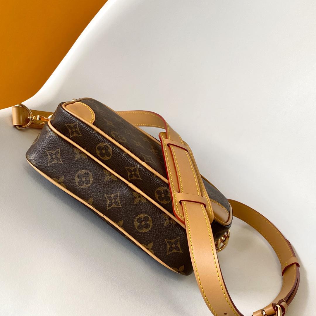 Louis Vuitton Nil   M14016 - DopestKickz