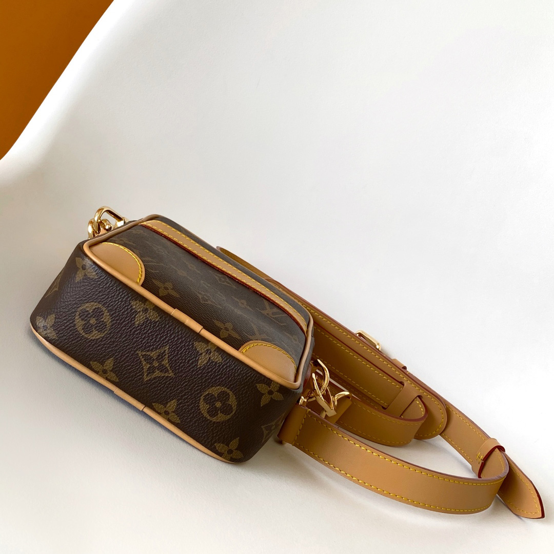 Louis Vuitton Danube   M14013 - DopestKickz