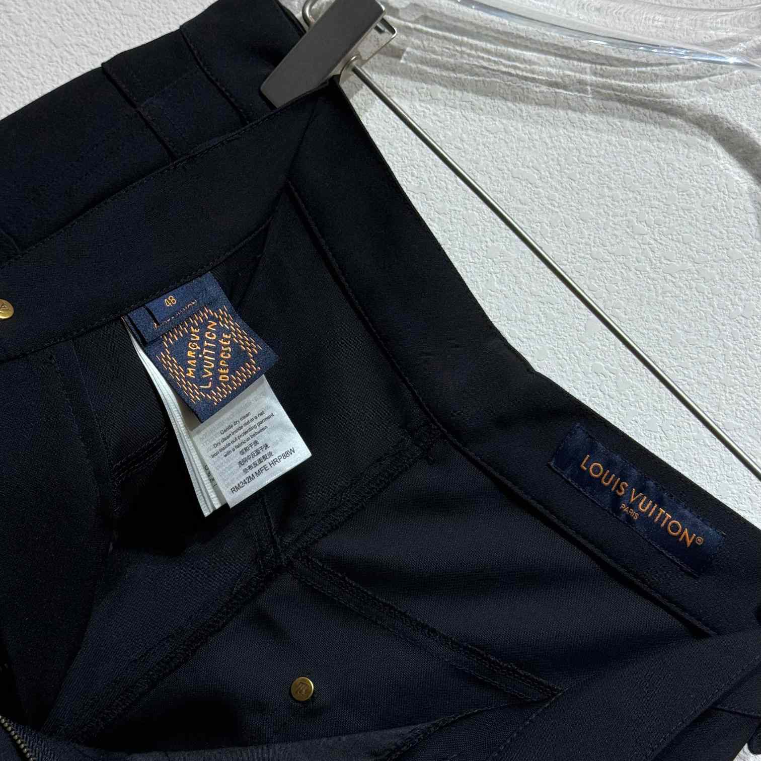 Louis Vuitton Tailored Wool Workwear Pants  1AFWR0 - DopestKickz