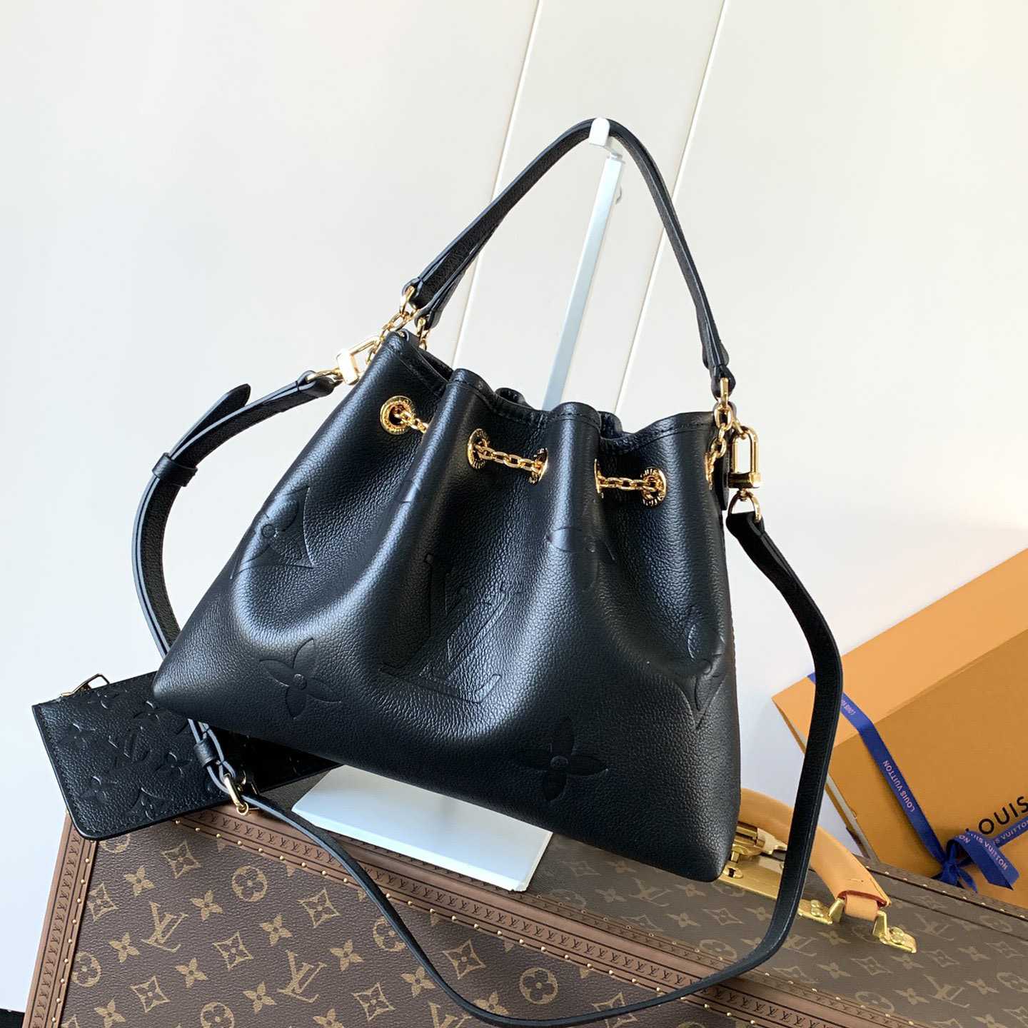 Louis Vuitton LV Bundle  M47209 - DopestKickz