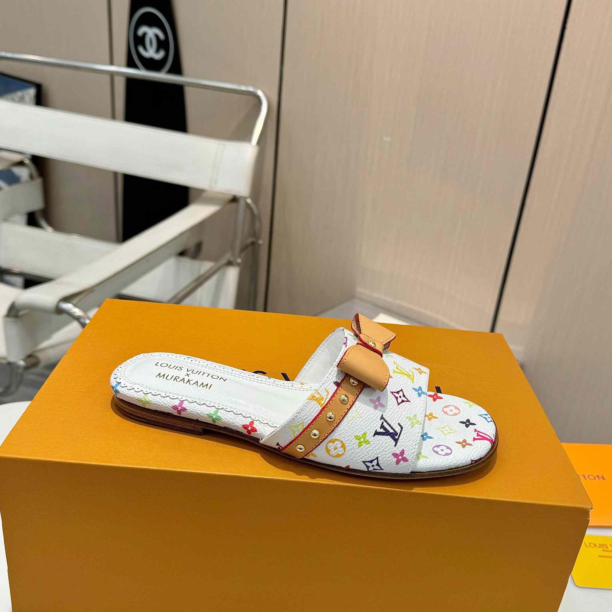 Louis Vuitton LV x TM 6AM Flat Mule   1AGZUV - DopestKickz