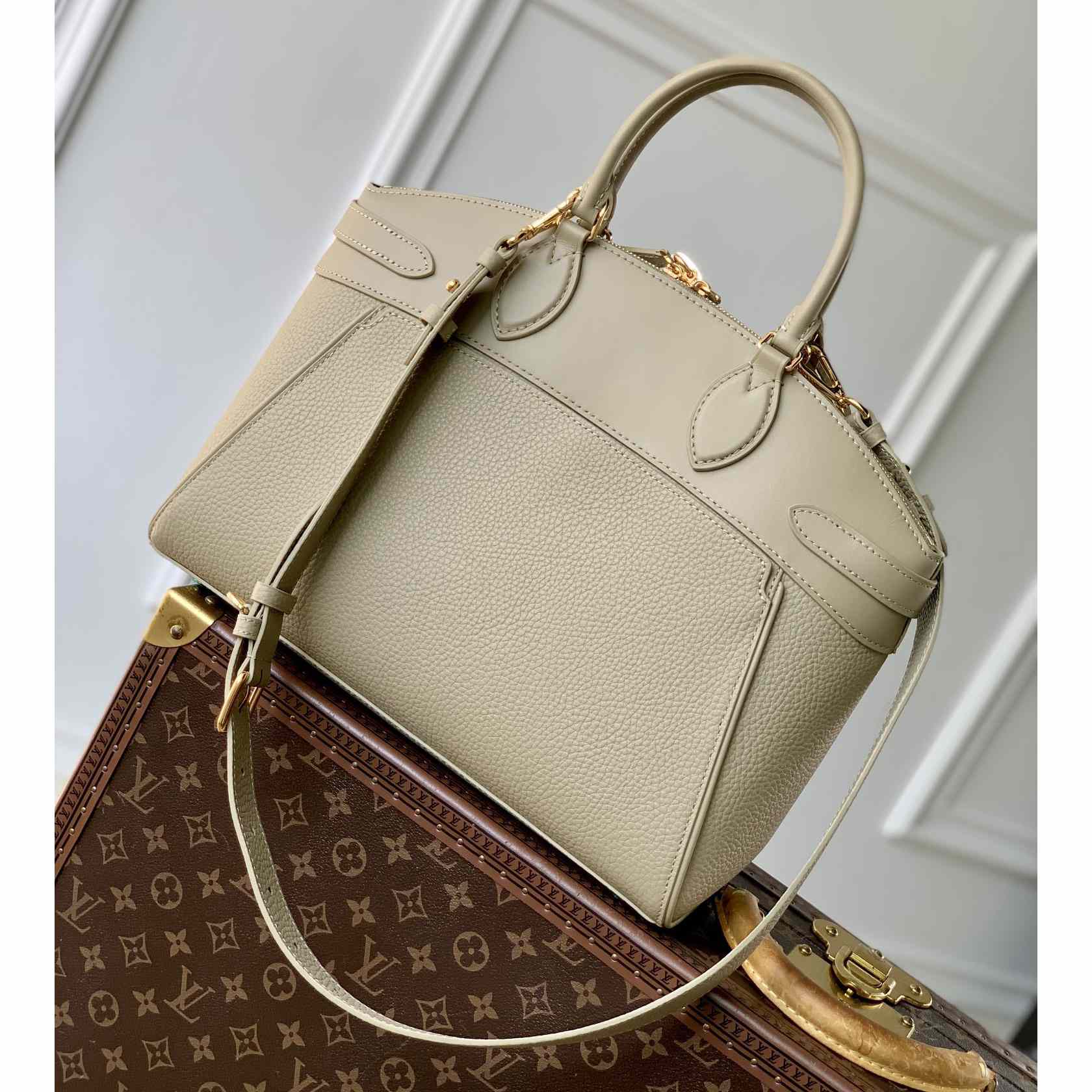 Louis Vuitton Vendôme MM  M11214 - DopestKickz