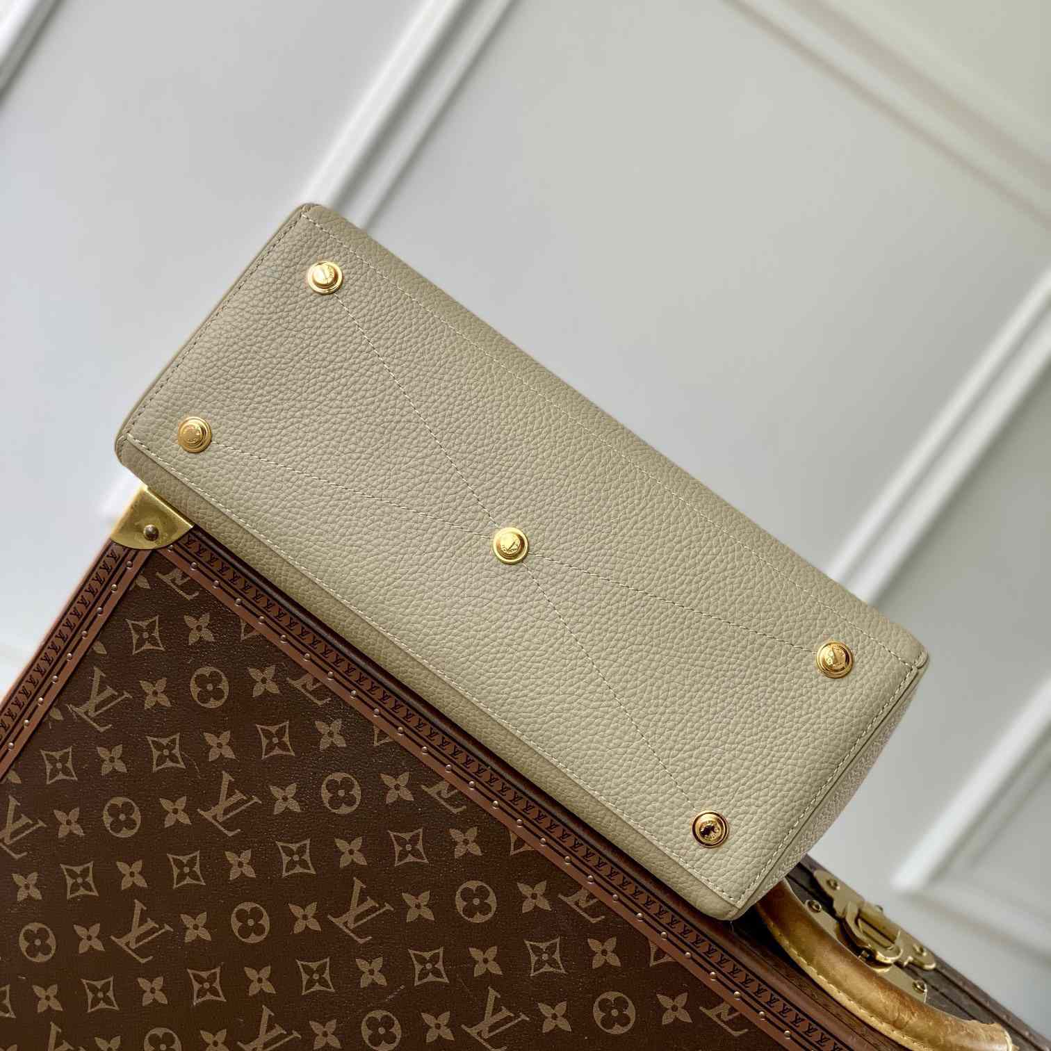 Louis Vuitton Vendôme MM  M11214 - DopestKickz