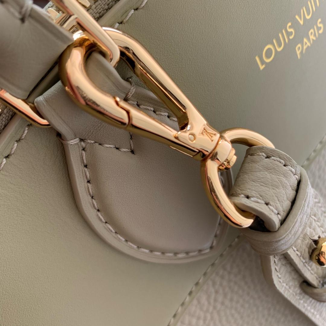 Louis Vuitton Vendôme MM  M11214 - DopestKickz