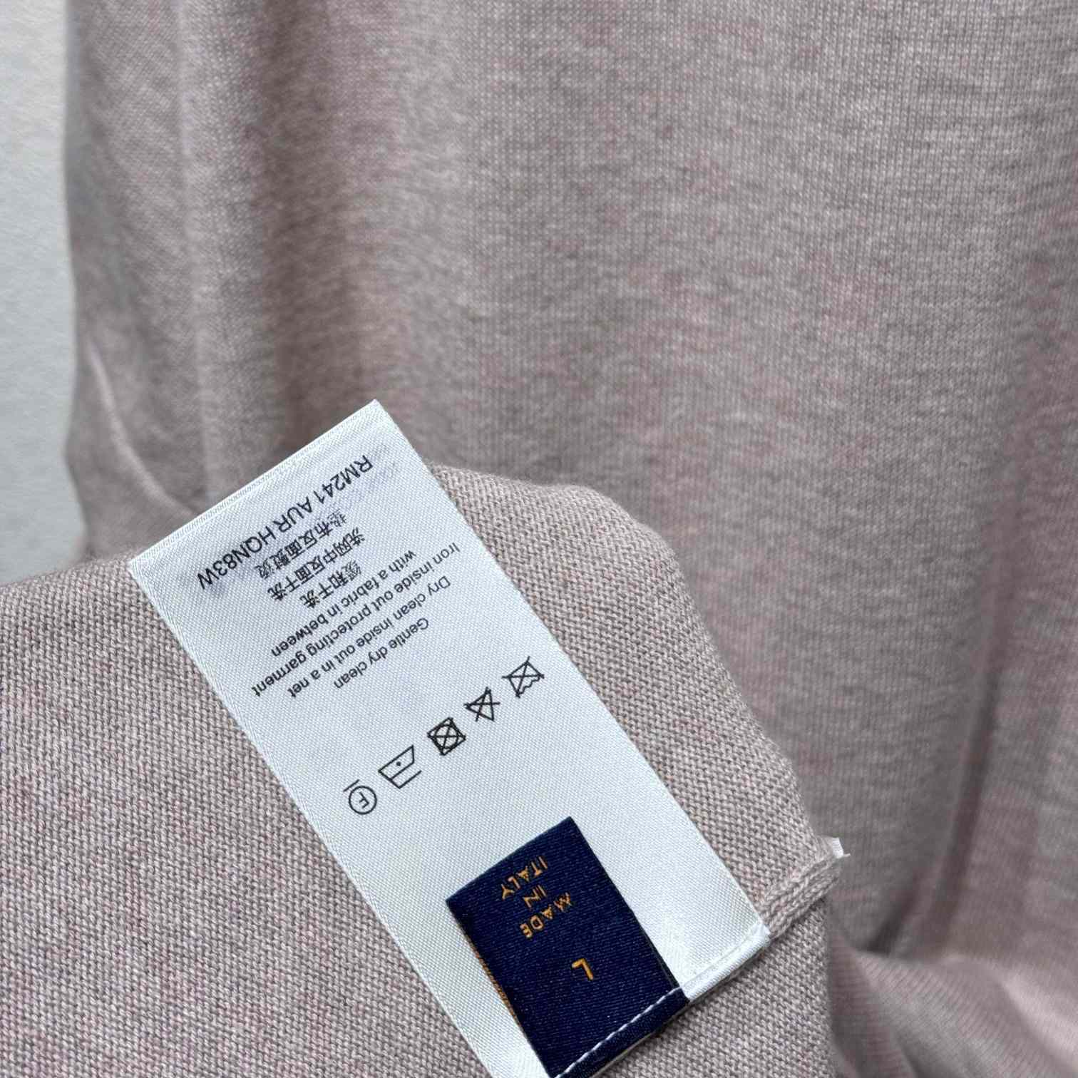 Louis Vuitton LV x Park Seo-Bo Short-Sleeved Cotton Crewneck    - DopestKickz