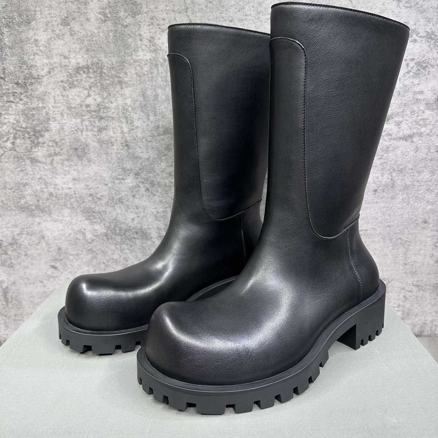 Balenciaga Hummer Boot - DopestKickz