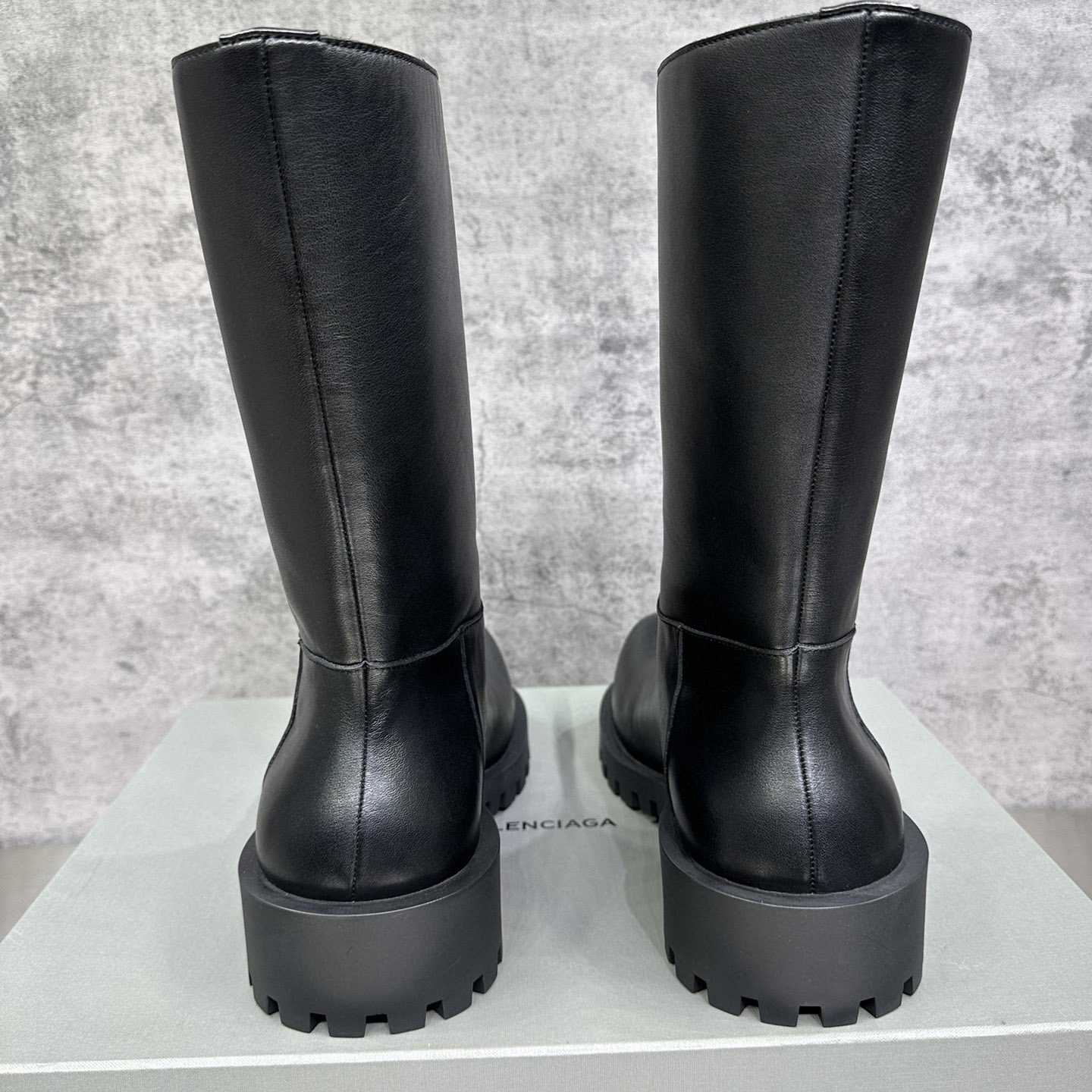 Balenciaga Hummer Boot - DopestKickz