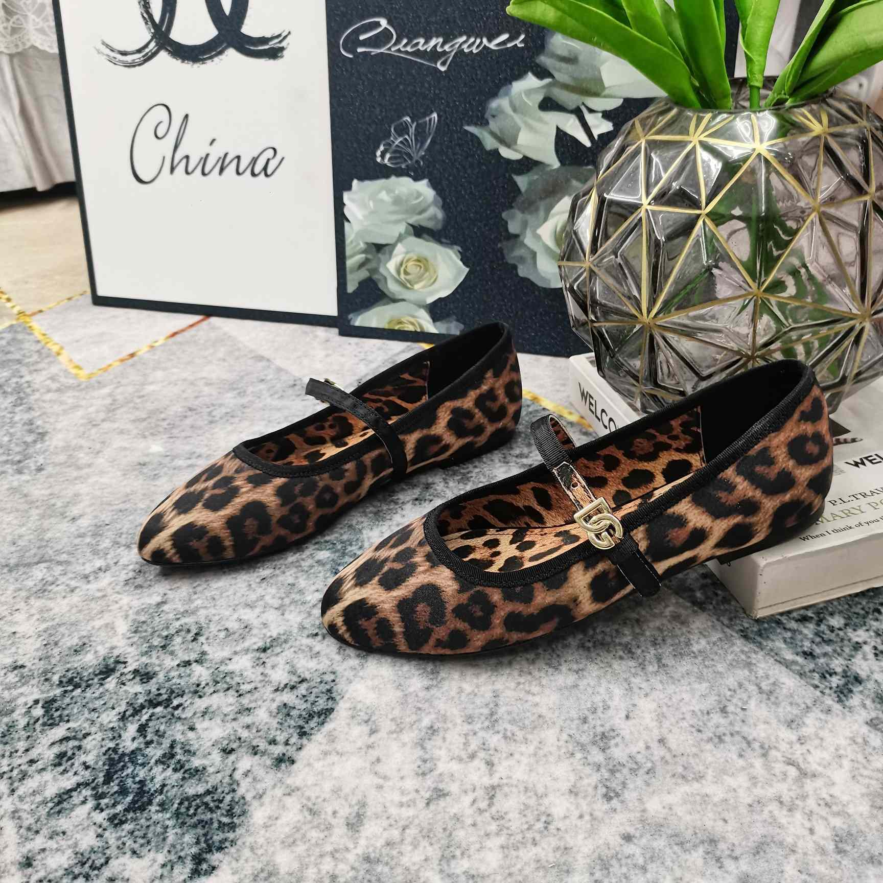 Dolce & Gabbana Printed Velvet Ballet Flats - DopestKickz