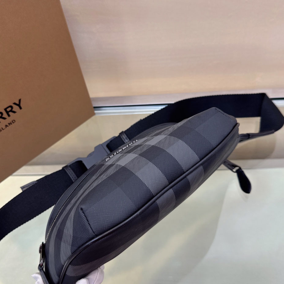 Burberry Cason Belt Bag  37.5-8-17cm - DopestKickz