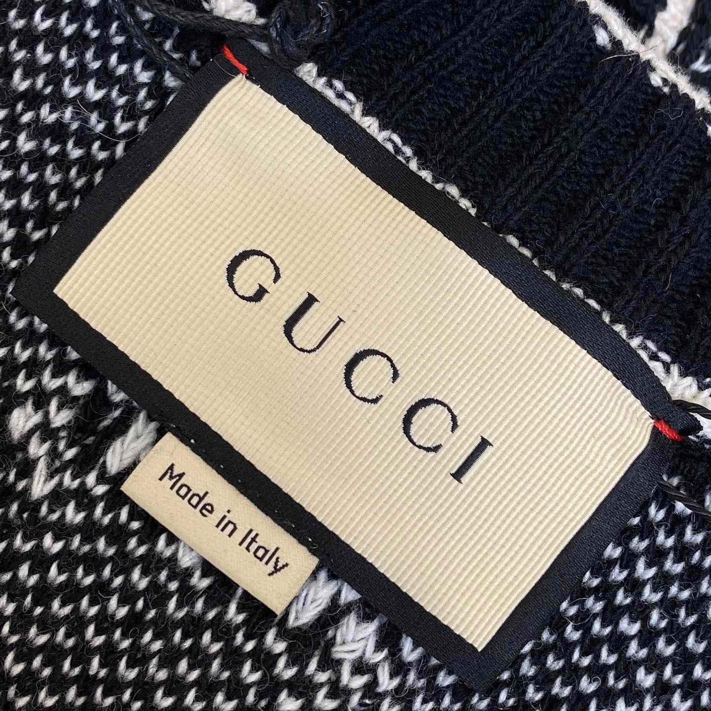Gucci GG Wool Bouclé Jacquard Cardigan - DopestKickz
