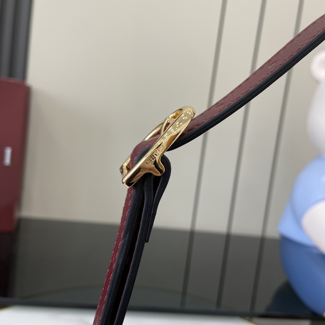 Gucci 73 Mini Bucket Bag - DopestKickz