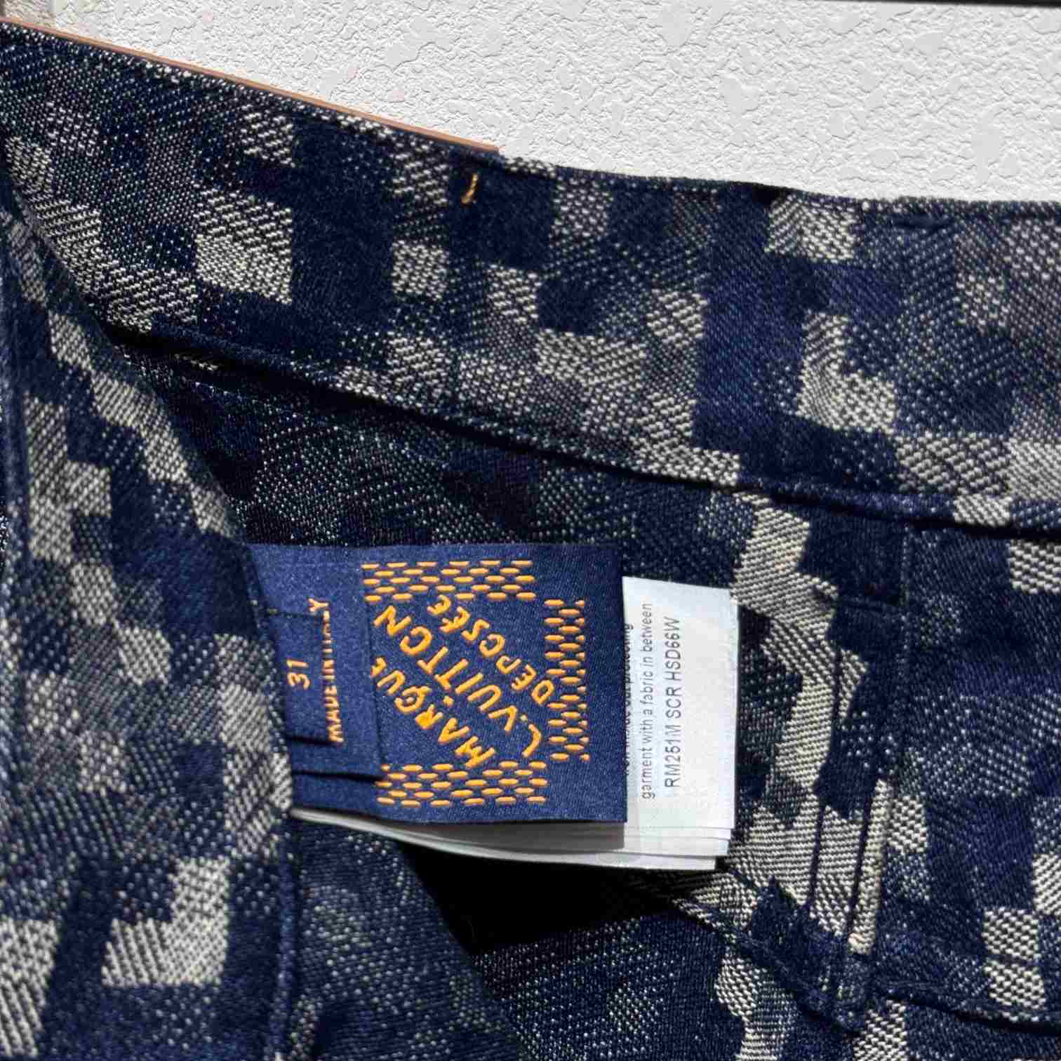 Louis Vuitton Graphic Denim Skate Shorts - DopestKickz
